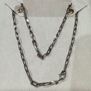 Authentic Cartier White gold (750/1000) necklace!